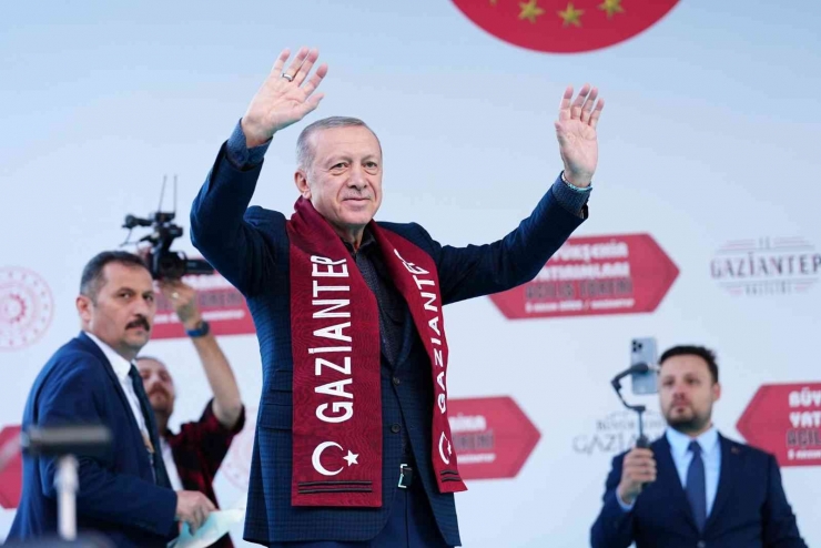 Cumhurbaşkanı Erdoğan’dan Kentsel Dönüşüm Projesine Övgü