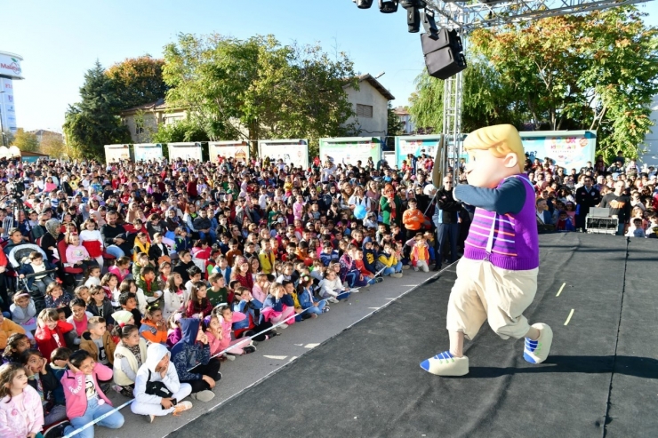 Kitap Festivali Çocuklarda Güzel Anılar Bıraktı