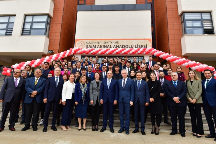 Saim Akınal Anadolu Lisesi’nin Açılış Töreni Gerçekleştirildi