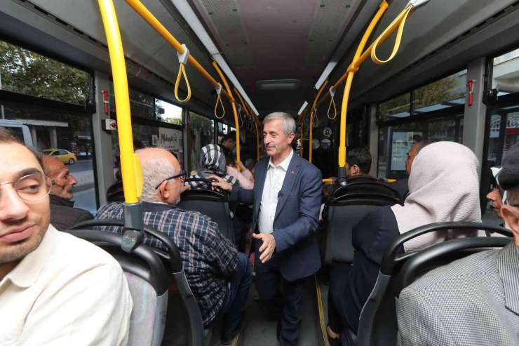 Tahmazoğlu Belediye Otobüsü İle Yolculuk Yaptı