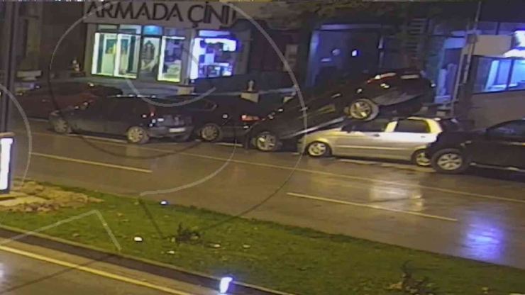 Farklı İllerde Dikkatsizlik Sonucu Meydana Gelen Trafik Kazaları Kgys Görüntülerine Yansıdı