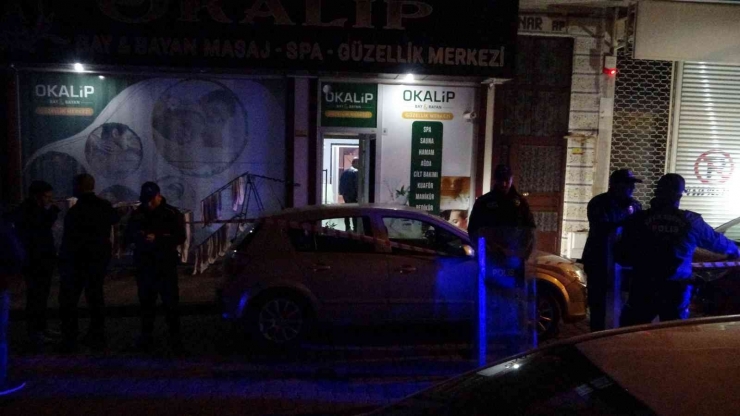 Malatya’da Kavga İhbarına Giden Polis Bacağından Vuruldu