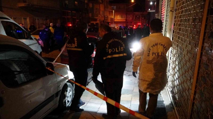 Malatya’da Kavga İhbarına Giden Polis Bacağından Vuruldu