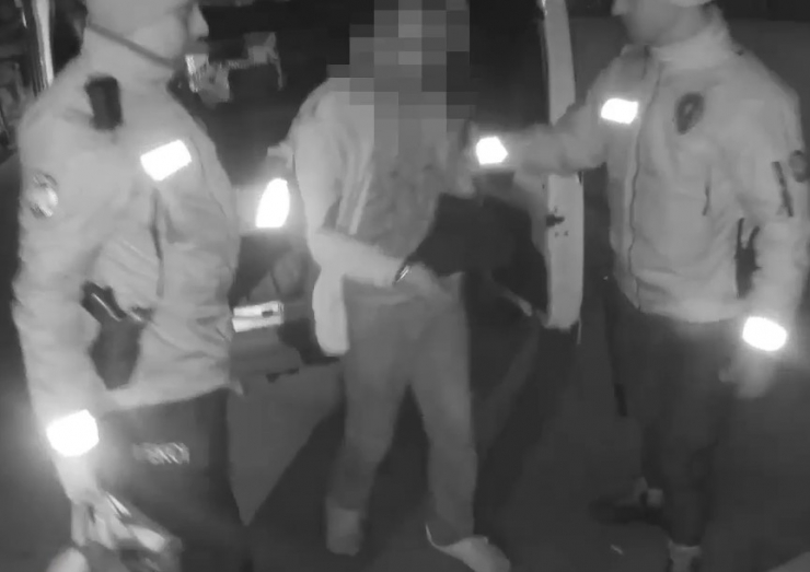 İş Yerinden Hırsızlık Yapan Şahıs Suçüstü Yakalandı