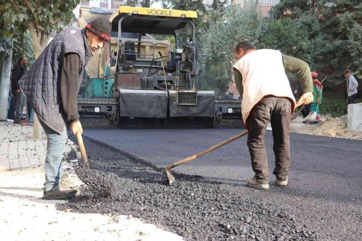 Karaköprü’de Asfalt Çalışmaları