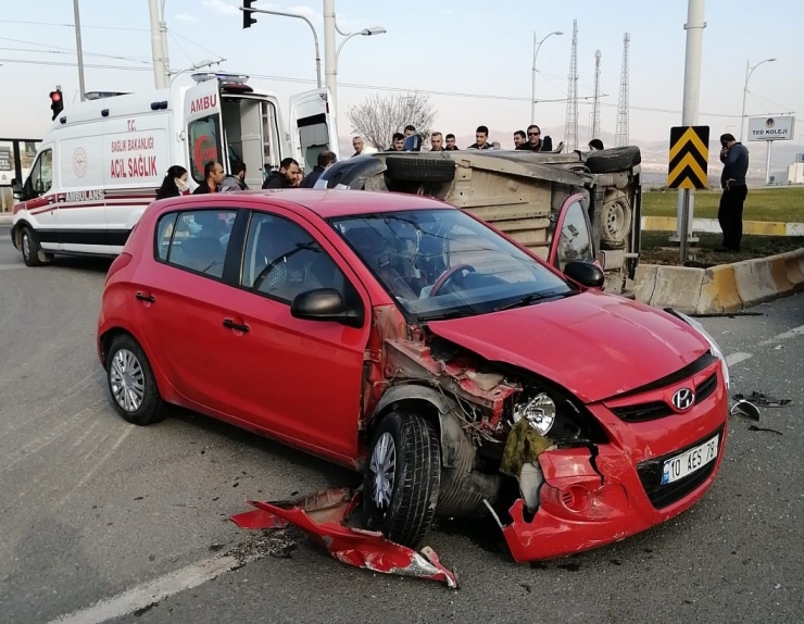 Malatya’da İki Ayrı Kaza: 3 Yaralı