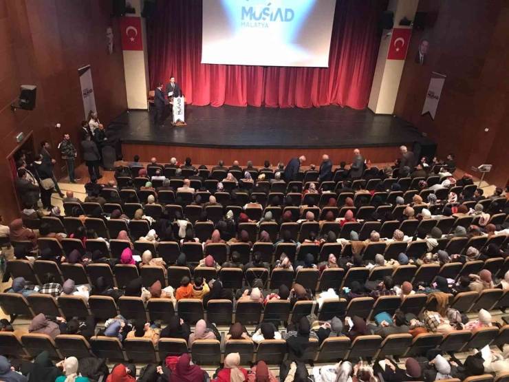 ‘başarı Bedel İster’ Konferansına Yoğun İlgi