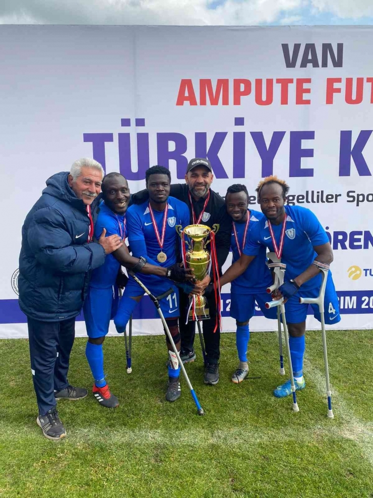 Şahinbey Ampute Futbol Takımı, Türkiye Kupası’nı Kazandı