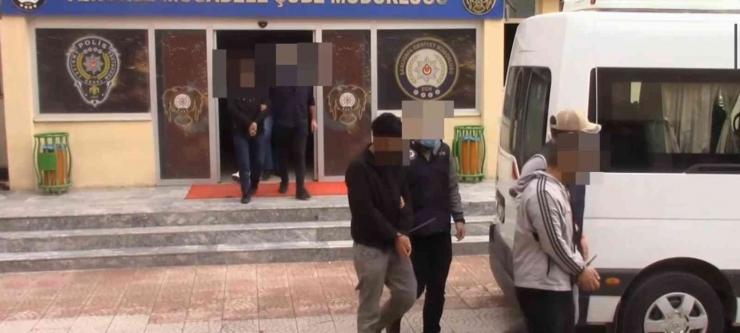 Şanlıurfa’da Bombalı Eylem Hazırlığındaki Teröristler Yakalandı