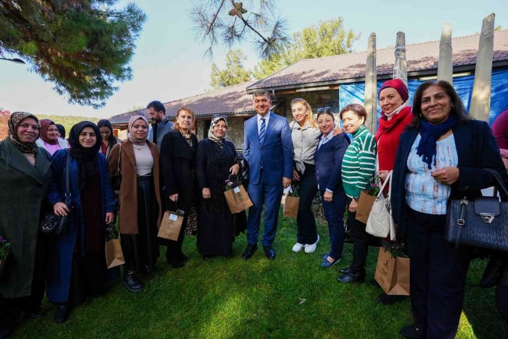 Fadıloğlu, Öğretmenleri Konuk Etti