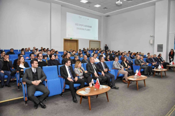 Verimlilik Ve Yeşil Yol Haritaları Teslim Töreni Gerçekleştirildi