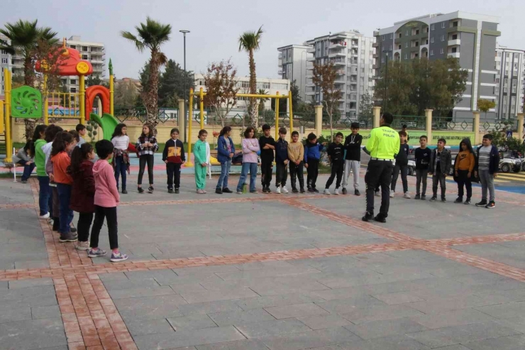 Haliliye’de Çocuk Trafik Parkında Eğitimler Başladı