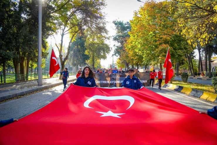 Şehit Öğretmen Ayşenur Alkan’ın Anısına Yürüdüler