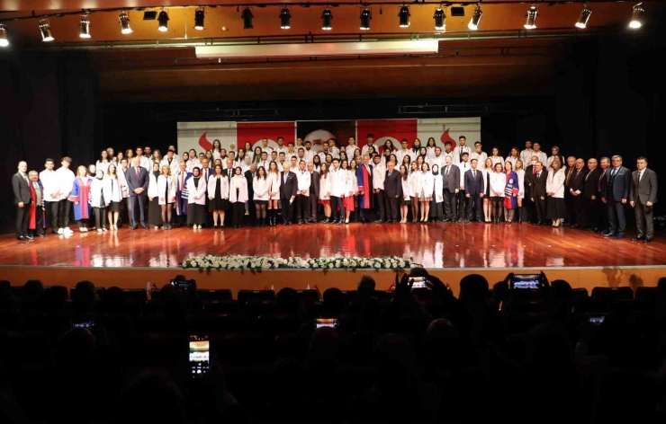 Sanko Üniversitesi Akademik Yıl Açılışı Ve Tıp Fakültesi Beyaz Önlük Giyme Töreni Yapıldı