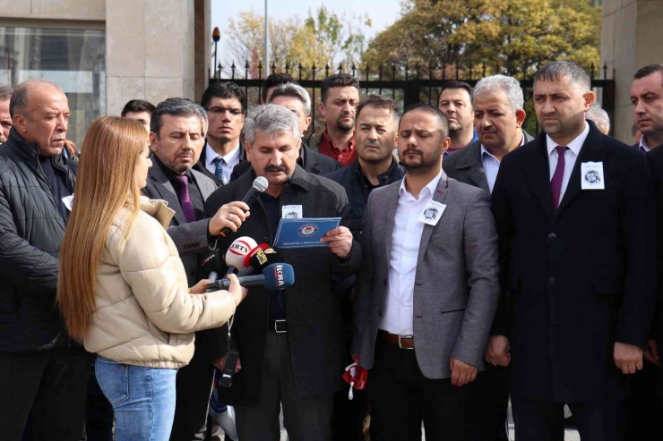 Malatya’da Öğretmene Yapılan Şiddete Kınama