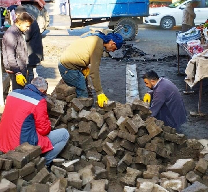 Bağlar’da Hizmet Seferberliği Devam Ediyor