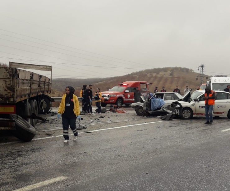 Malatya’da Tır Dehşeti: 2 Ölü, 2 Yaralı