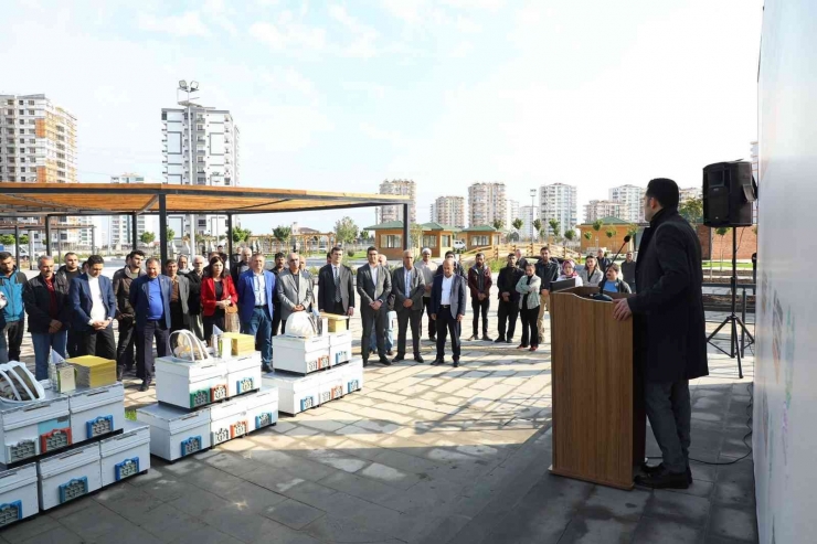 Diyarbakır’da Bal Üreticilerine Ekipman Desteği Sağlandı