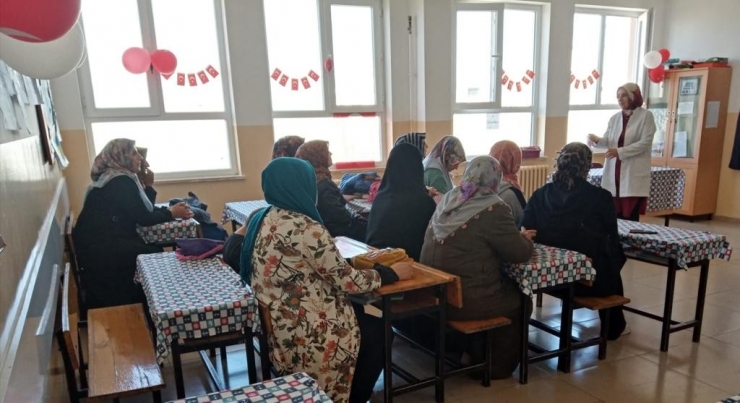 Malatya’da “aile Okulu” Projesiyle 9 Bin 69 Aileye Ulaşıldı