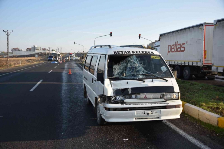 Siverek’te Minibüsün Çarptığı İşçi Hayatını Kaybetti