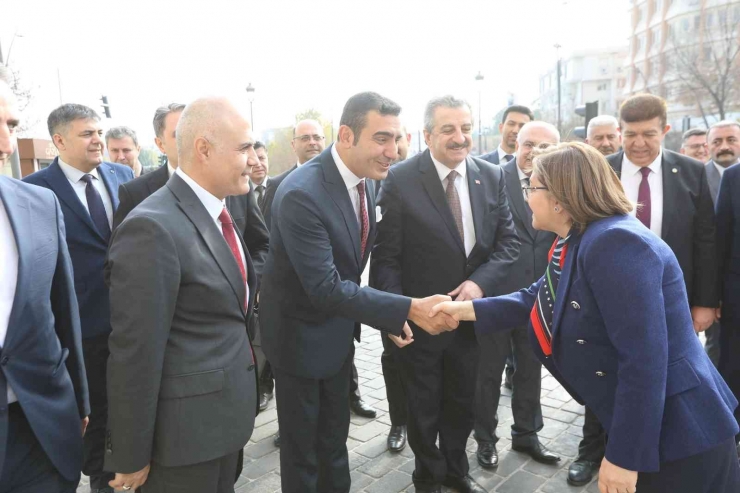 Sanayi Ve Teknoloji Bakan Yardımcısı Büyükdede’den Şahin’e Ziyaret