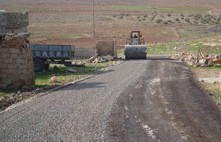 Haliliye’ye Yeni Yollar Kazandırılıyor