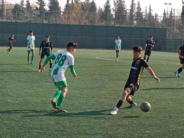 U-18’de Malatya Şampiyonu Battalgazi Oldu