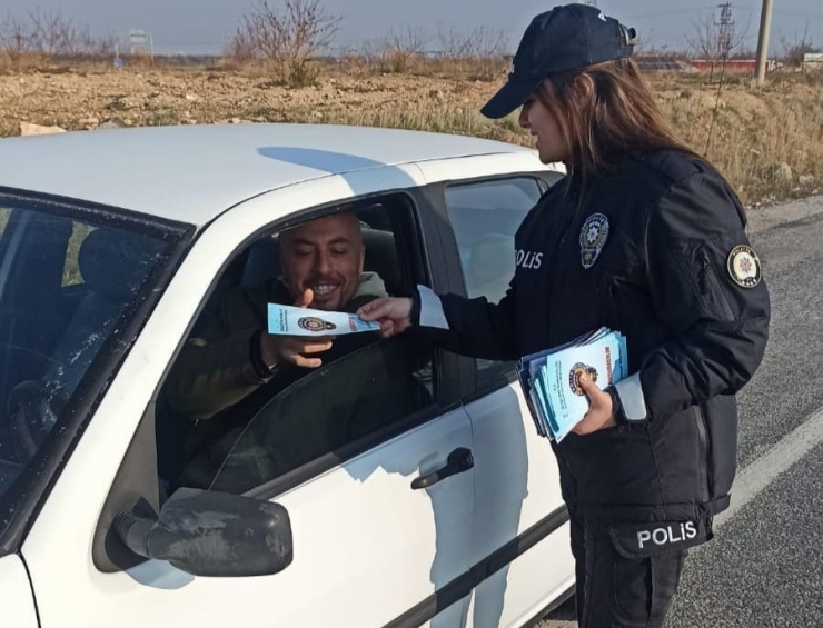 Akçadağ’da Polis Dolandırıcılara Karşı Uyardı