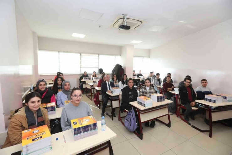 Şahinbey’de Üniversite Öğrencilerine Müjde