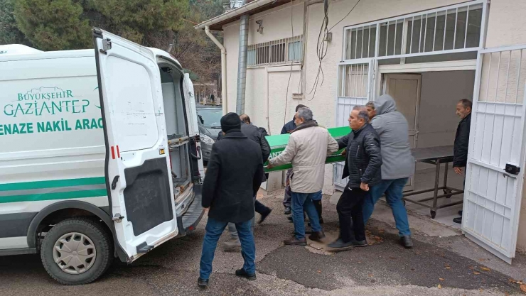 Sahte Alkolden Gaziantep’te 1 Kişi Öldü