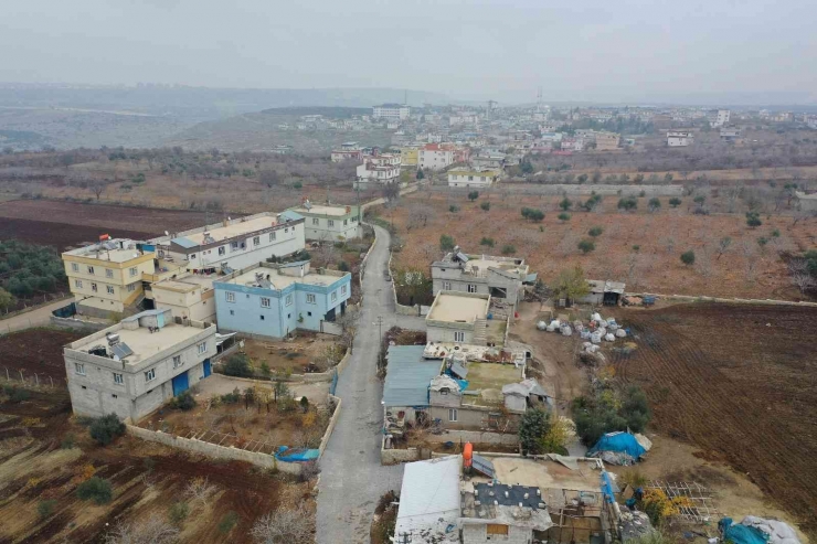 Göksüncük Ve Yalangöz Mahallelerine Kilitli Parke Taşı