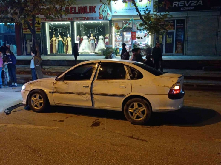 Gaziantep’te Ani Fren Kazaya Neden Oldu: 2 Yaralı