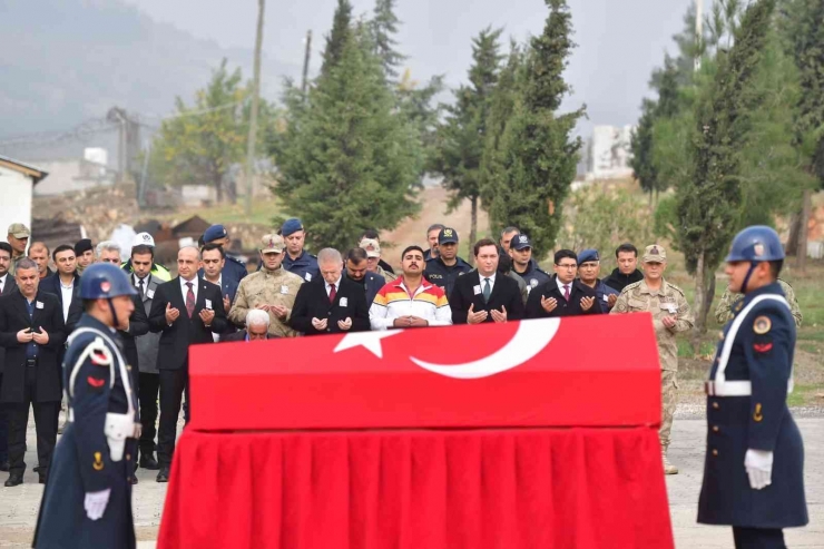 Trafik Kazasında Hayatını Kaybeden Askerin Naaşı Memleketine Uğurlandı