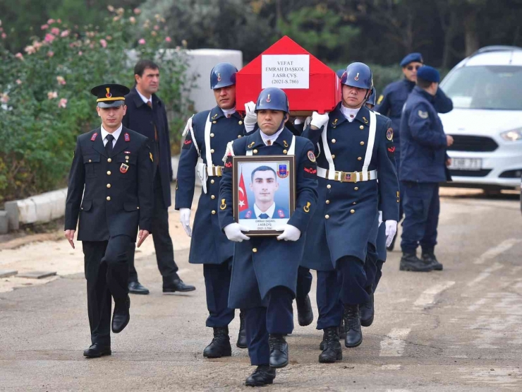 Trafik Kazasında Hayatını Kaybeden Askerin Naaşı Memleketine Uğurlandı