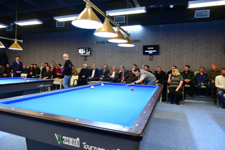 Yeşilyurt’ta 1.ödüllü Üç Bant Bilardo Turnuvası Heyecanı