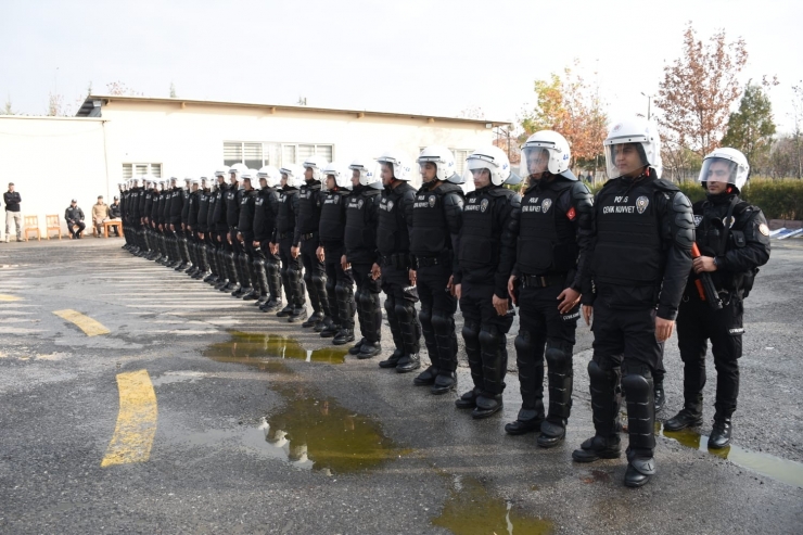 Polisten Gerçeği Aratmayan Tatbikat