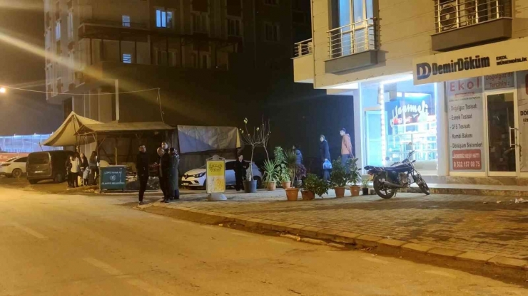 Hatay Depremi İslahiye’de De Paniğe Neden Oldu