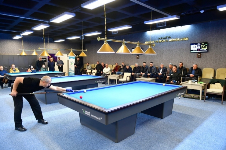 Yeşilyurt’ta Bilardo Turnuvası Çekişmeli Geçti