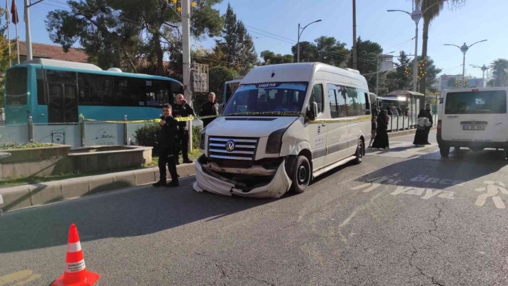 Şanlıurfa’da Servis Aracına Silahlı Saldırı: 1 Yaralı