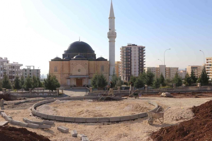 Karaköprü’ye Yeni Yeşil Alanlar Kazandırılıyor