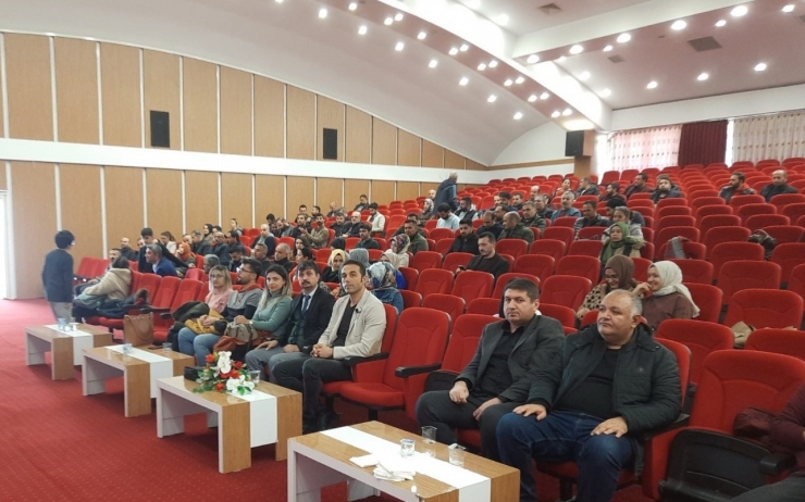 Çocuk İle Ergenlerde Kayıp Ve Yas Danışmanlığı Konferansı Düzenlendi