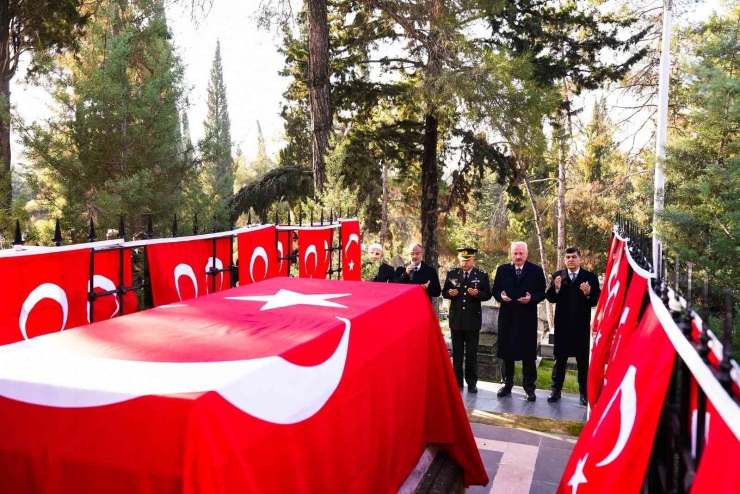 Şehit Kamil Ve Annesi İle Özdemir Bey İçin Tören Düzenlendi