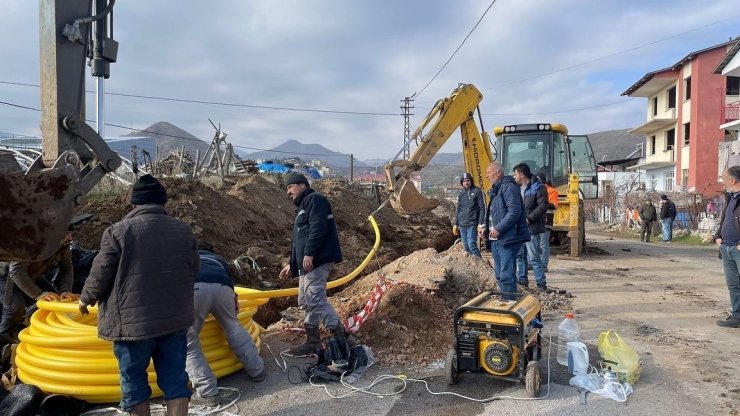 Arapgir’de Doğalgaz Çalışmaları Hız Kesmeden Devam Ediyor