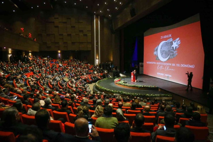 Hulusi Akar: “güvendikleri Dağlara Karlar Yağmadan Tarihten Ders Almalıdırlar”