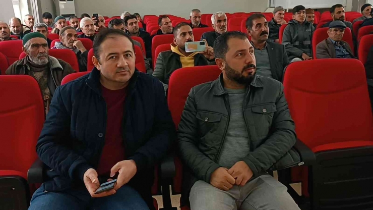 Dicle’de Muhtar Ve Yetiştiricilere Kırsal Kalkınma Destekleri Anlatıldı