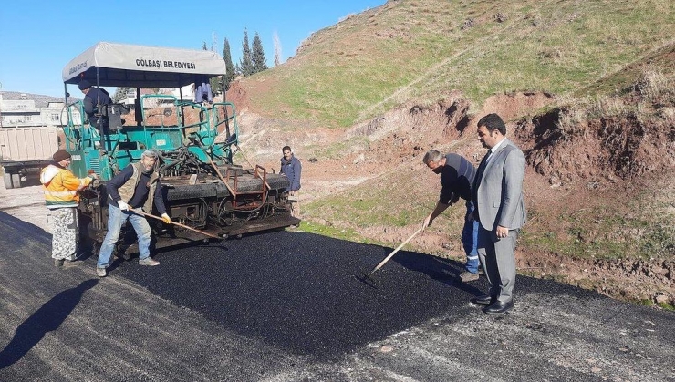 Hürriyet Mahallesi’nde Asfalt Çalışmaları Devam Ediyor