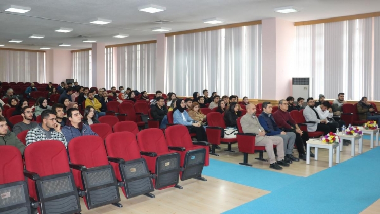 Doğu Anadolu’da Tarım Alanlarının Yüzde 70’i Dronlarla İlaçlanıyor