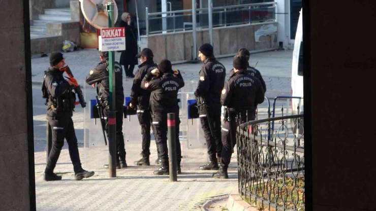 Malatya’da 2 Kişiyi Öldüren Zanlı Adliye Sevk Edildi