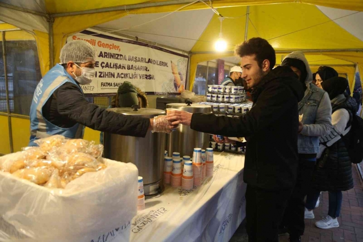 Üniversite Öğrencilerine Final Sınavları Döneminde Çorba İkram Edilecek