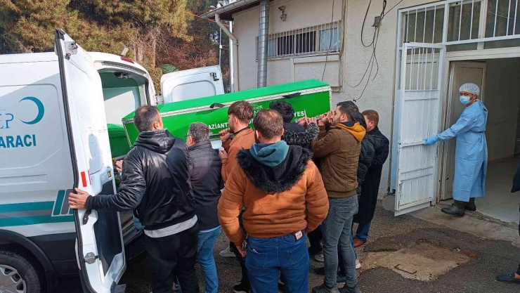 Gaziantep’teki Feci Kazada Ölü Sayısı 2’ye Çıktı